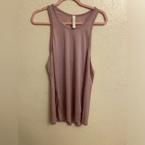 Lululemon top